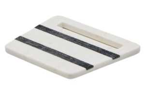 Bílo-černé mramorové servírovací prkénko Kave Home Nira 20 x 25 cm