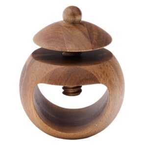 Dřevěný louskáček Kave Home Nukha